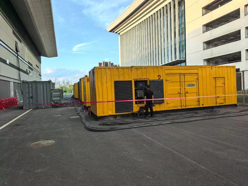 科尔沁左翼后柴油发电机冬季保养注意事项？